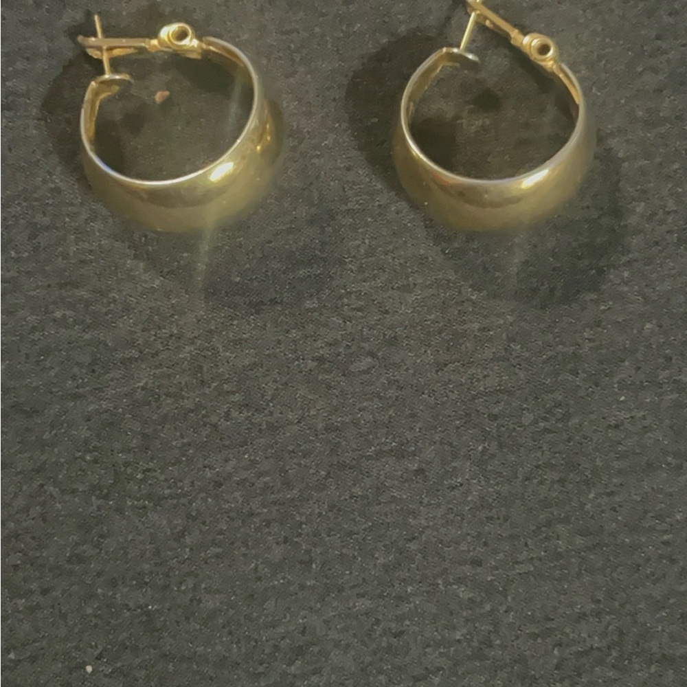 Monet  vintage Hoop Earrings - Women's Classic Hoop Earrings